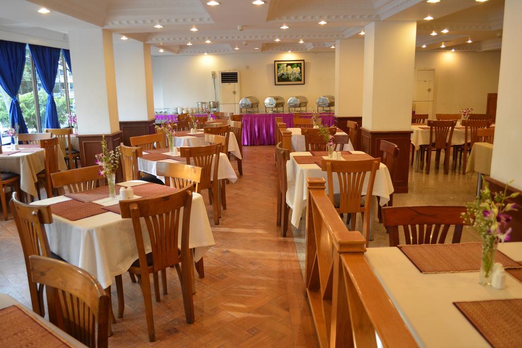 양곤 Backpackerz @ Orchid B&B 외부 사진