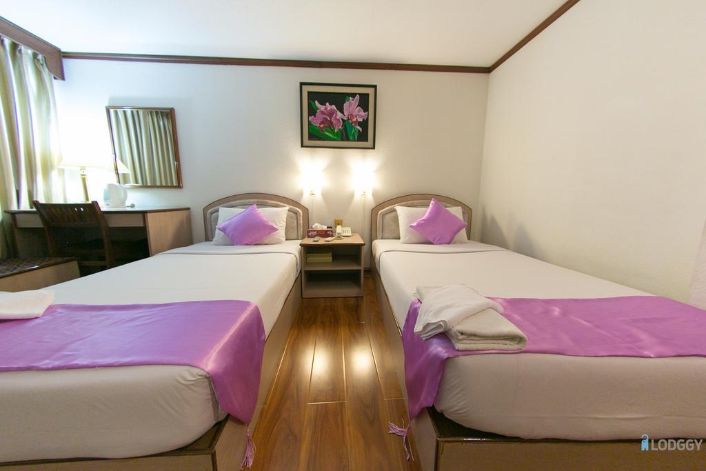 양곤 Backpackerz @ Orchid B&B 외부 사진